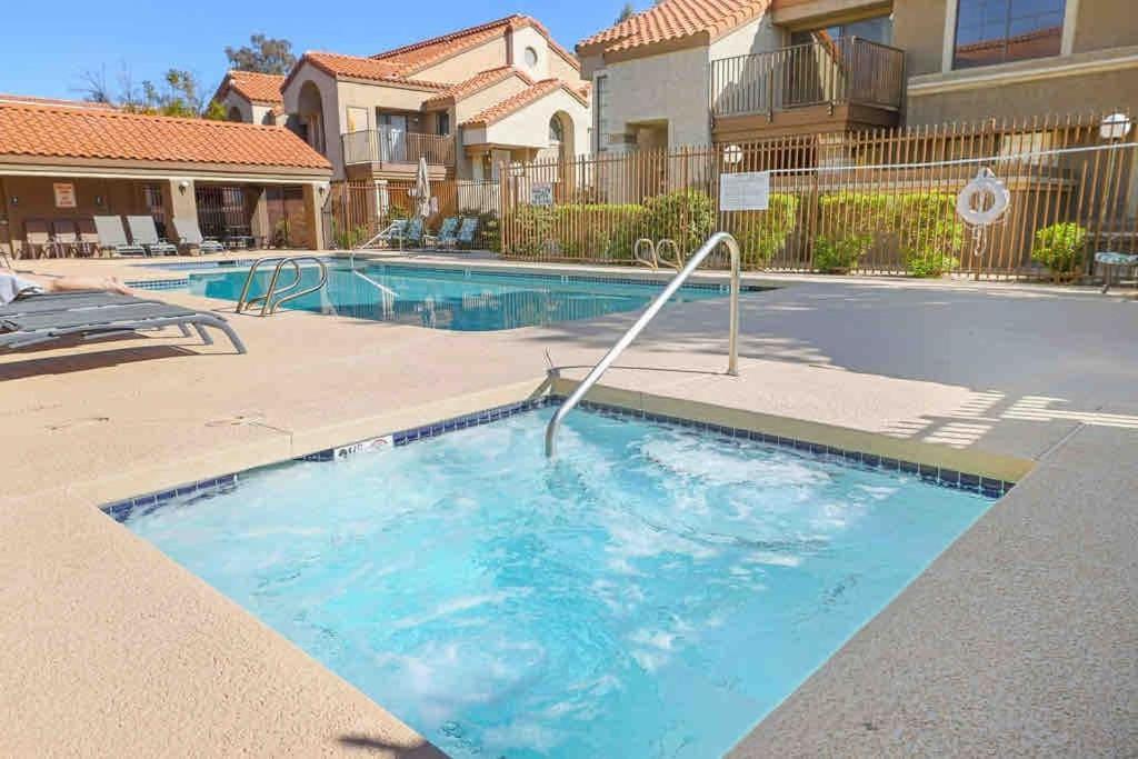 The Cool Cactus Condo With Pool And Jacuzzi 템피 외부 사진